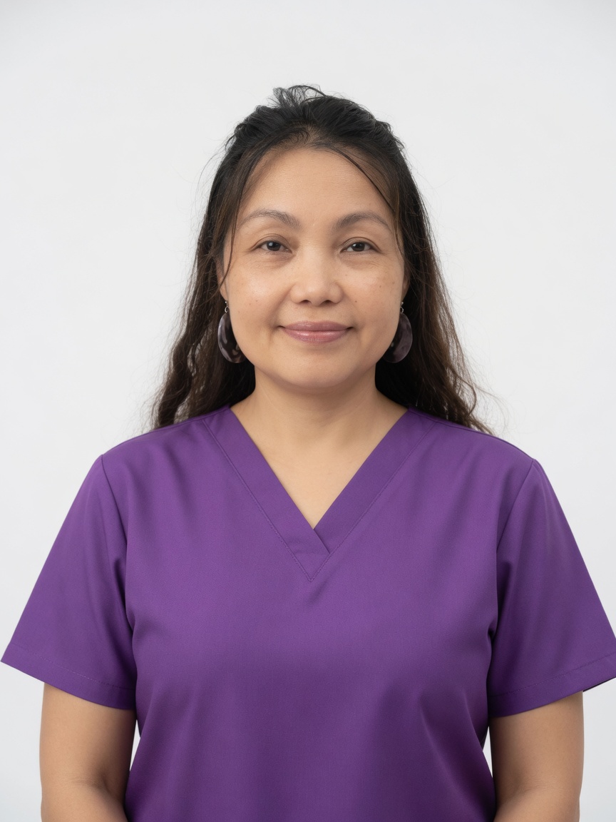 Arlene - Empleada del hogar filipina cualificada